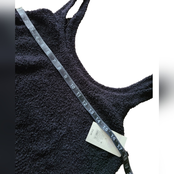 STARS ABOVE | BLACK CROP TANK | SIZE LARGE - Picture 9 of 12